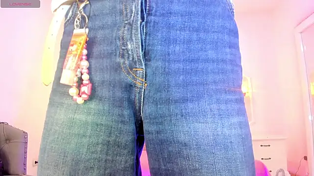 kendallspears 1 online show from January 11, 2026, 3:55 am