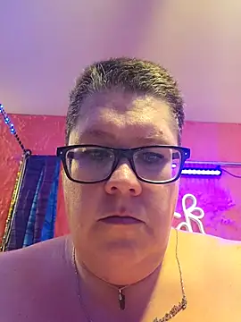 Snapshot of violentviolet68 chatting on May 19, 2026, 11:22 pm violentviolet68 online show from May 19, 2026, 11:22 pm