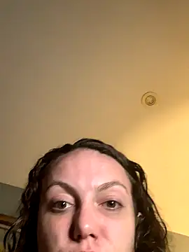 sexybriiiixoxo online show from December 14, 2025, 2:17 am