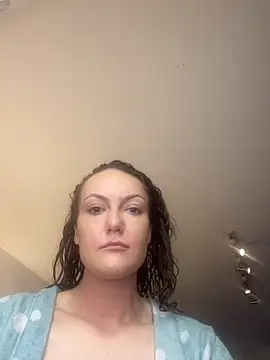 sexybriiiixoxo online show from January 15, 2026, 5:38 pm