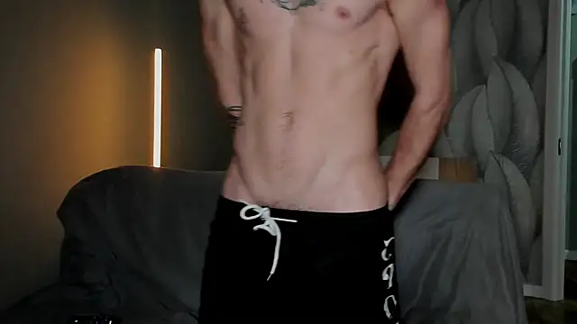 sweet smith8 online show from November 10, 2025, 6:40 pm