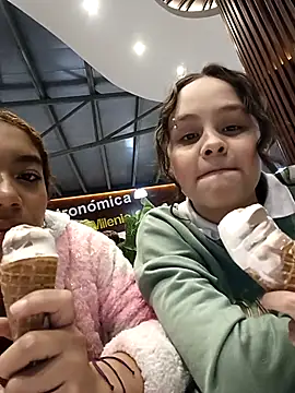 nucitaa-14 online show from October 14, 2025, 11:16 pm