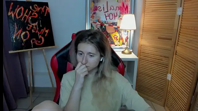Snapshot of CamillaDreamer chatting on June 30, 2026, 5:25 pm CamillaDreamer online show from June 30, 2026, 5:25 pm