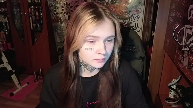 Liaaa Li online show from October 21, 2025, 8:09 pm