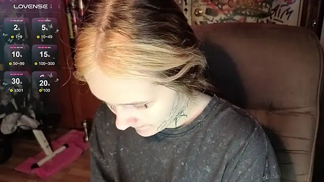 Liaaa Li online show from October 31, 2025, 5:36 pm