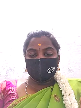 Snapshot of Tamil_Hot_Sindhu chatting on October 3, 2025, 5:21 pm Tamil Hot Sindhu online show from October 3, 2025, 5:21 pm