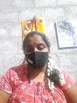 Snapshot of Tamil_Hot_Sindhu chatting on February 12, 2026, 6:14 pm Tamil Hot Sindhu online show from February 12, 2026, 6:14 pm