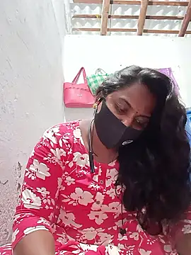 Snapshot of Tamil_Hot_Sindhu chatting on March 5, 2026, 3:24 am Tamil Hot Sindhu online show from March 5, 2026, 3:24 am