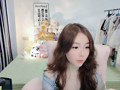 Gardenia-222 online show from October 17, 2025, 6:16 am