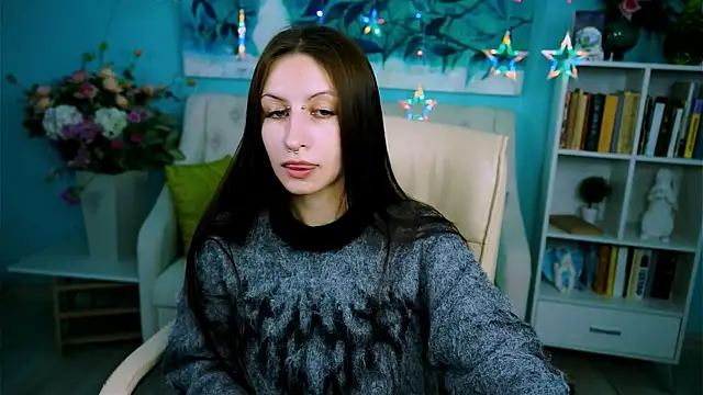 AliceLice  online show from October 3, 2025, 8:11 am