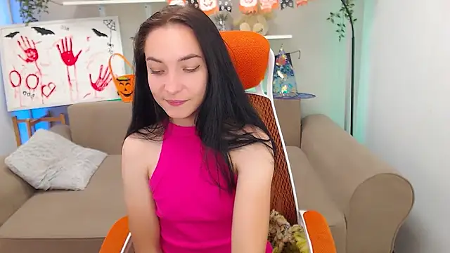 Emilly  Grey online show from October 18, 2025, 5:43 am