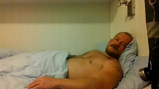 Snapshot of Real_viking chatting on October 5, 2025, 9:45 pm Real viking online show from October 5, 2025, 9:45 pm