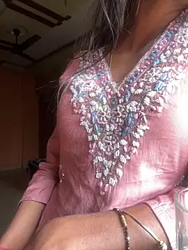 Nencycute1 online show from October 5, 2025, 5:28 am