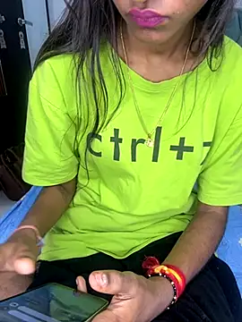 Nencycute1 online show from October 27, 2025, 6:06 am