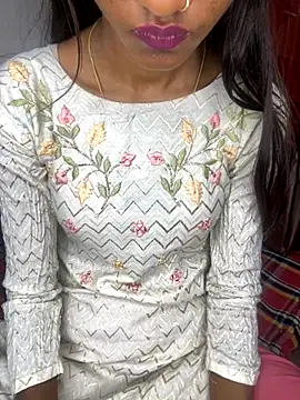 Nencycute1 online show from November 2, 2025, 6:16 am