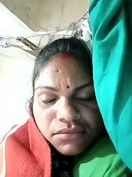 Snapshot of SHMA-77 chatting on October 16, 2025, 11:28 pm SHMA-77 online show from October 16, 2025, 11:28 pm