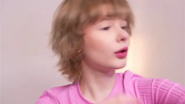 Snapshot of misska__ chatting on October 15, 2025, 2:06 pm misska online show from October 15, 2025, 2:06 pm