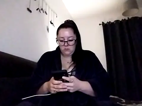 CuteLacexx online show from October 17, 2025, 8:22 pm