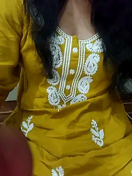 Meenu rani6 online show from October 2, 2025, 7:15 am