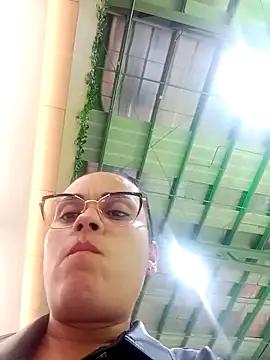 Snapshot of QueenBDSM chatting on October 11, 2025, 12:21 am QueenBDSM online show from October 11, 2025, 12:21 am