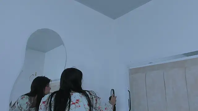 Misaki Kai online show from April 20, 2026, 5:21 am