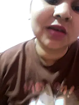 Snapshot of Mamta-Thakur chatting on October 28, 2025, 6:32 pm Mamta-Thakur online show from October 28, 2025, 6:32 pm