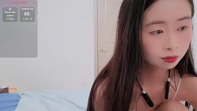 Snapshot of dudu-baby10 chatting on September 28, 2025, 3:06 pm dudu-baby10 online show from September 28, 2025, 3:06 pm