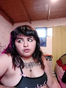 Snapshot of crucifxcked chatting on September 26, 2025, 8:46 pm crucifxcked online show from September 26, 2025, 8:46 pm