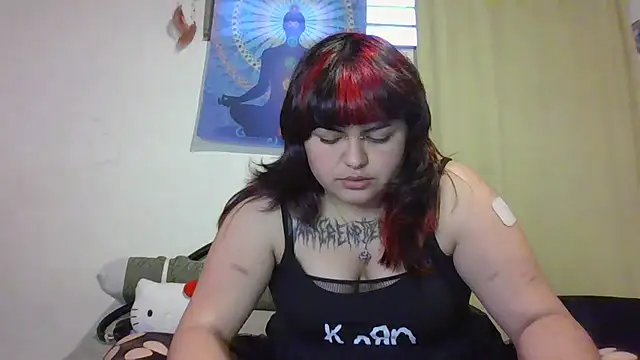 Snapshot of crucifxcked chatting on October 17, 2025, 10:45 pm crucifxcked online show from October 17, 2025, 10:45 pm