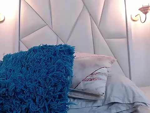 Samiwilliams online show from October 14, 2025, 7:25 pm