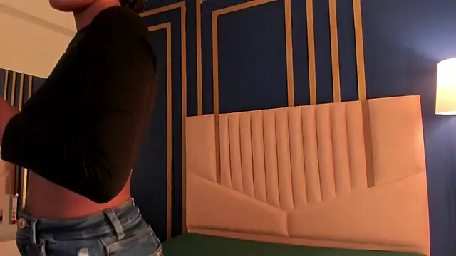 AmaraFierce online show from January 13, 2026, 7:41 pm