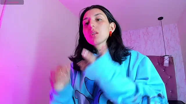 Snapshot of Iris__77 chatting on November 16, 2025, 2:55 pm Iris 77 online show from November 16, 2025, 2:55 pm