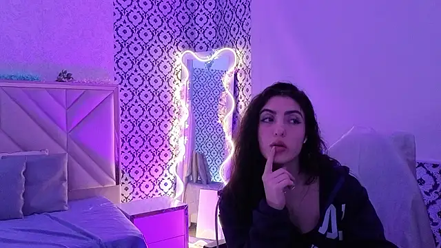 Ixchel tay online show from February 3, 2026, 6:40 am