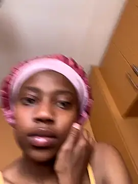 babeiw online show from September 29, 2025, 2:22 pm