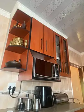 babeiw online show from October 21, 2025, 9:32 am