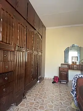 babeiw online show from October 28, 2025, 2:31 pm