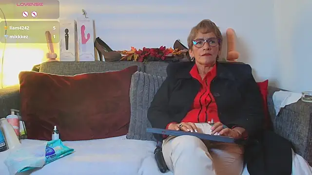 Devora mature65 online show from November 22, 2025, 2:43 am