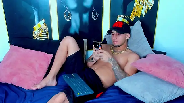 Snapshot of HotJake_hall chatting on October 2, 2025, 11:50 am HotJake hall online show from October 2, 2025, 11:50 am