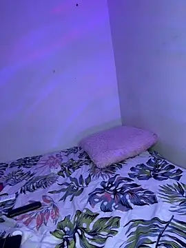 ScarletVyxen online show from October 23, 2025, 12:10 am