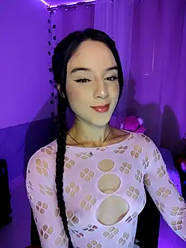 Snapshot of tamara_vald chatting on October 12, 2025, 8:52 pm tamara vald online show from October 12, 2025, 8:52 pm