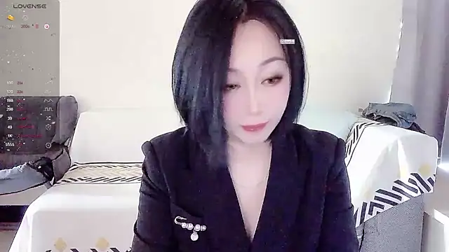 Snapshot of Smile-- chatting on October 21, 2025, 2:56 am Smile-- online show from October 21, 2025, 2:56 am