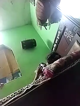 RED Queen 6 online show from October 2, 2025, 4:47 pm