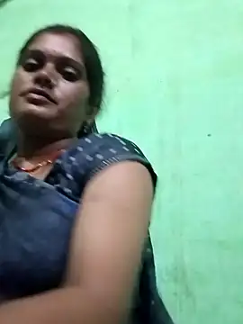Snapshot of Na_shreya chatting on June 15, 2026, 3:14 pm Na shreya online show from June 15, 2026, 3:14 pm