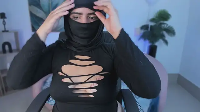 Snapshot of dalila_gool chatting on September 28, 2025, 9:25 am dalila gool online show from September 28, 2025, 9:25 am