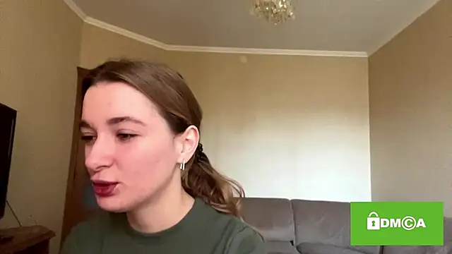 Snapshot of CoraJamerson chatting on October 4, 2025, 9:18 am CoraJamerson online show from October 4, 2025, 9:18 am
