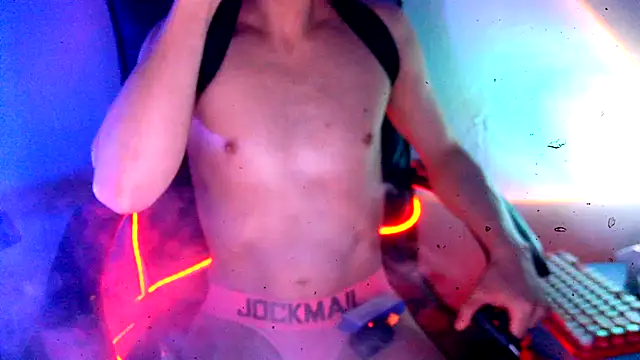 highinhtxx online show from March 6, 2026, 11:12 pm