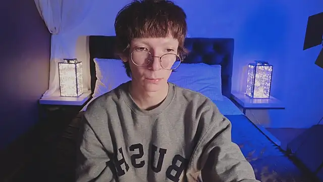 TommieHi online show from October 19, 2025, 12:06 pm