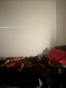 CoMiZrobiszJakMnieZlap666 online show from October 16, 2025, 11:06 pm