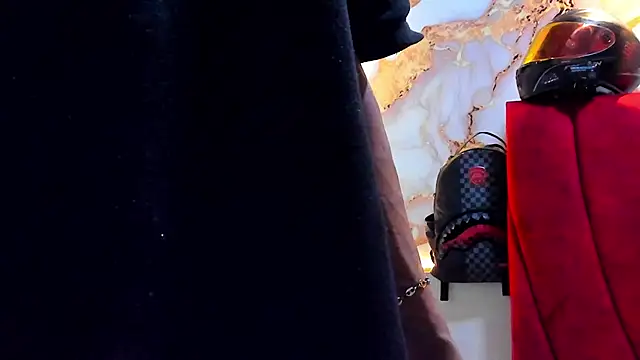 daniscot online show from December 20, 2025, 4:52 am