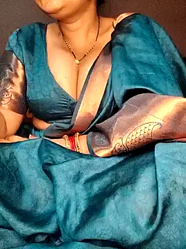 Snapshot of Hot__bhabhi_99 chatting on June 9, 2026, 3:51 am Hot bhabhi 99 online show from June 9, 2026, 3:51 am